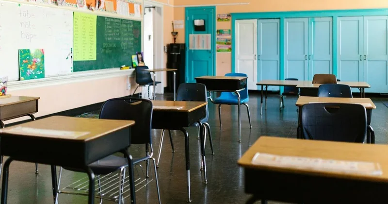 Работавшую без разрешения частную школу закроют в Караганде