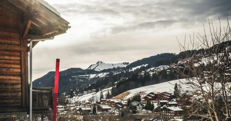 КНБ задержал казахстанцев после покупки дома