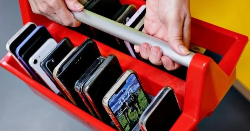 Балалардың ұялы телефондарының SIM карталарын тіркеу тетігі енгізіледі