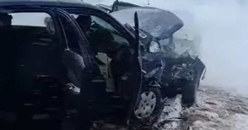 Четыре человека погибли в страшном ДТП на востоке Казахстана