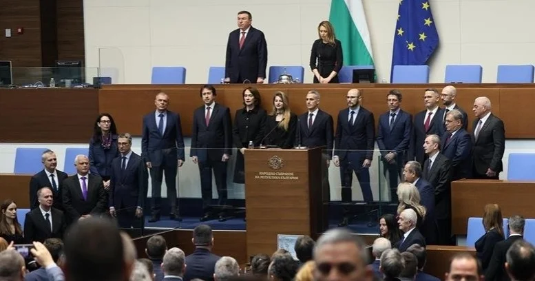 Болгарияда уақытша үкімет ресми түрде жұмысын бастады