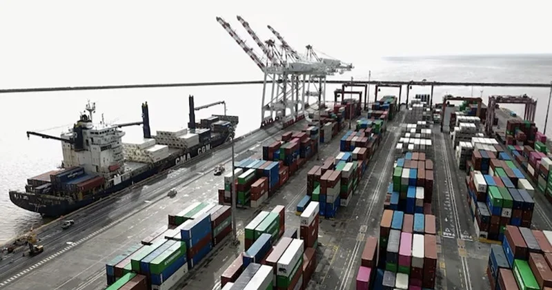 Аргентинада теңіз көлігі қызметкерлері еңбек реформасына қарсы ереуілге шықты