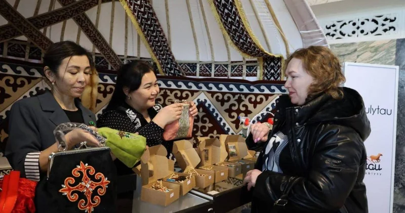 Жезқазған әуежайында Бір ауыл бір өнім жобасының алаңы ашылды