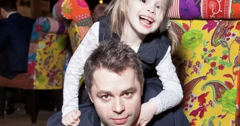 Кузю из Универа захейтили после его поздравления дочери