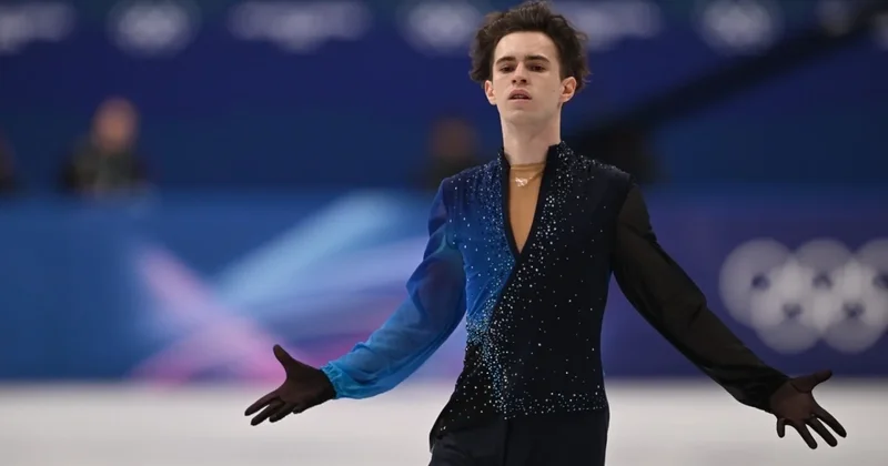 В Минспорта оправдались по поводу тренировок Шайдорова на катке в ТЦ