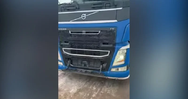 Жолдағы айла: полиция мемлекеттік нөмірді жасыратын құрылғыны анықтады