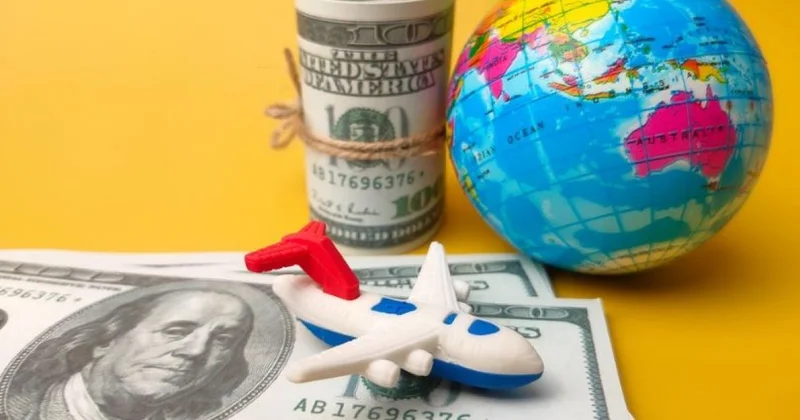 Сотрудник турфирмы оставил людей без денег и поездки в Астане