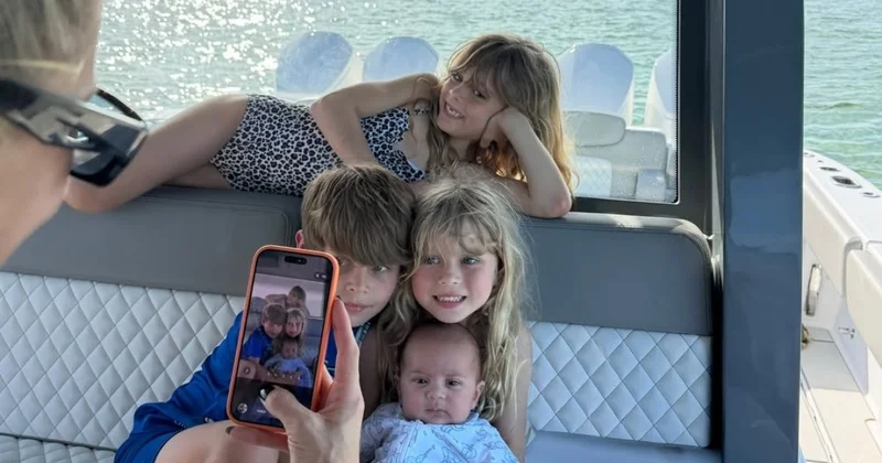 Энрике Иглесиас показал фото своих детей