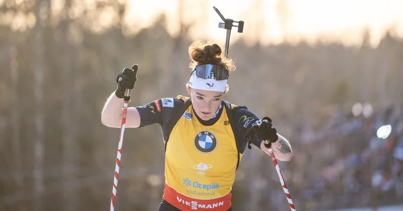 Француженка Лу Жанмонно досрочно выиграла Кубок мира по биатлону