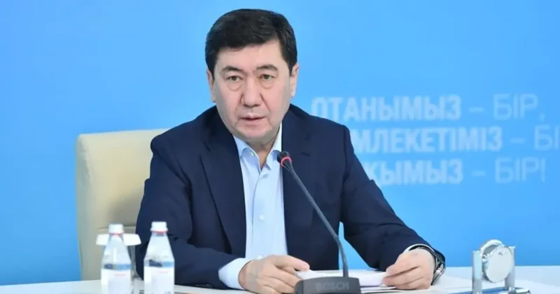 Мәжіліс төрағасы Жаңа Конституция асығыс дайындалды деген пікірге жауап берді