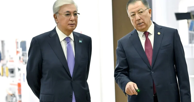 Президент Қазақ ұлттық университетінің ғылыми әлеуетімен танысты