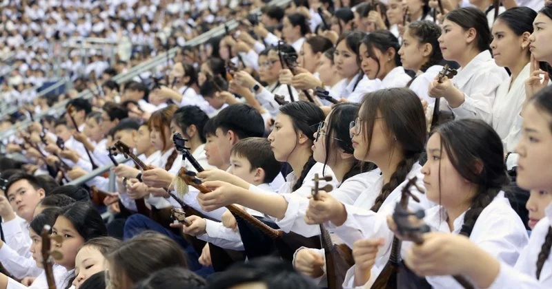 11 500 домбырашы: Ұлттық рекорд тіркелді