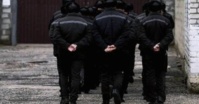 Өзбекстан президенті 392 сотталушыға рақымшылық жасады