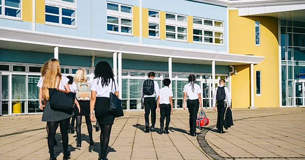 Буллингке тосқауыл: Балабақша мен колледждерге медиация қызметі енгізіледі