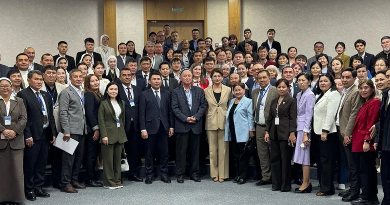 Аида Балаева Әзірет Сұлтан музей қорығы ұжымымен музей саласын дамытудың негізгі бағыттарын талқылады