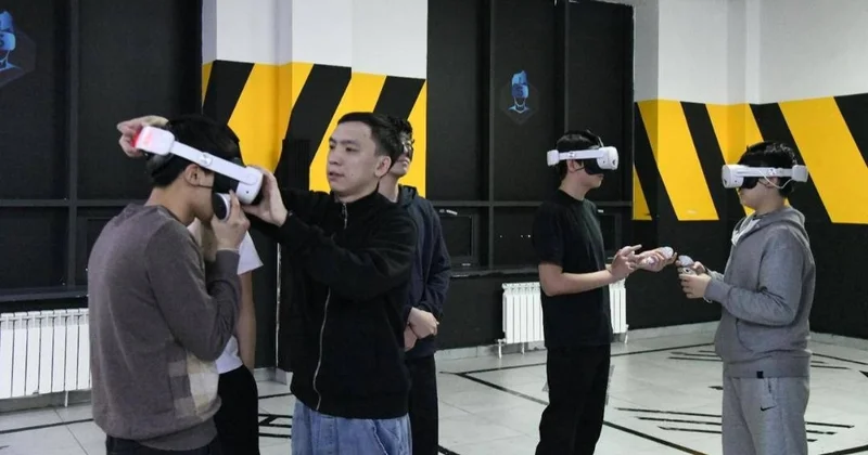 Елордада оқушылар VR арқылы болашақ мамандықтарын сынап көрді