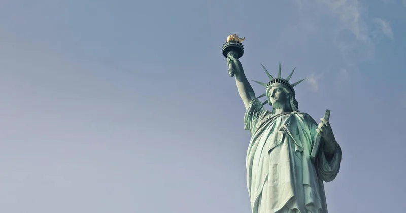 Залог в 15 тыс. долларов за визу США: включили ли Казахстан в расширенный список