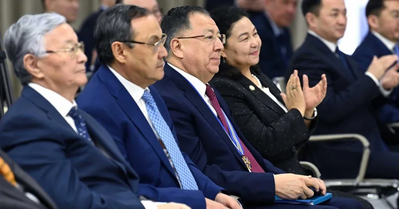 Президент обратился к представителям научного и академического сообщества