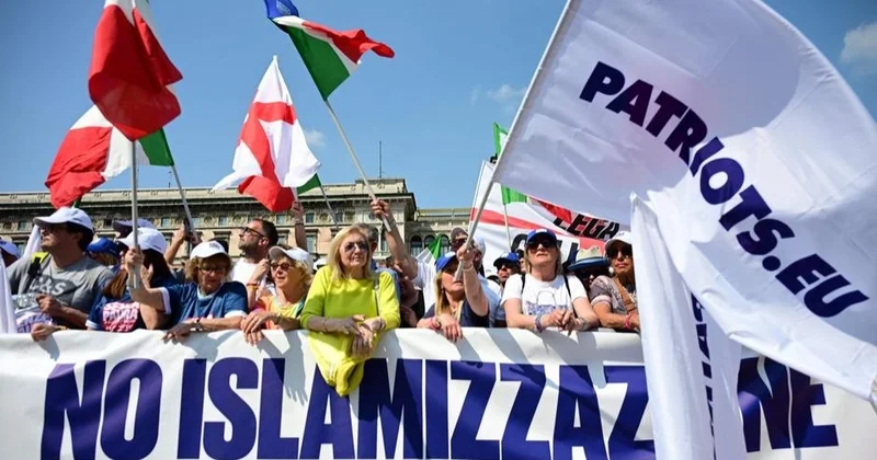 Миланда мыңдаған адам антимиграциялық наразылыққа шықты