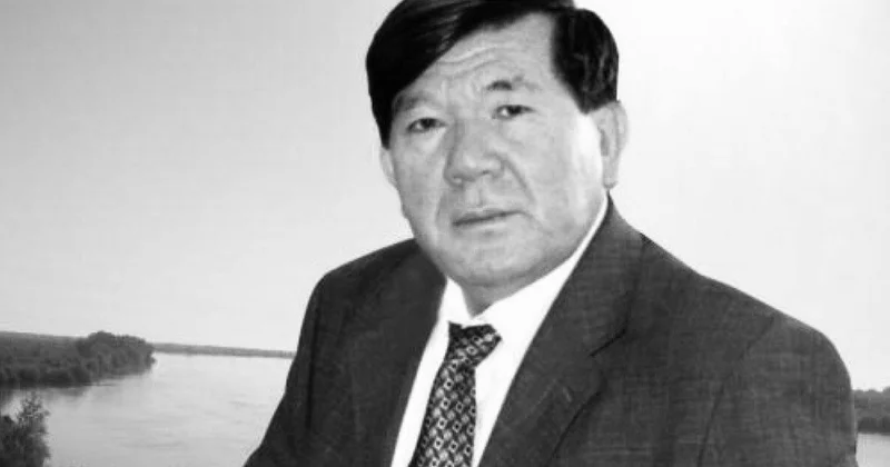 На 84 году жизни скончался выдающийся поэт Мухтар Шаханов