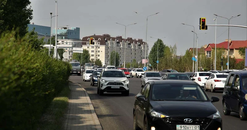 В Астане перекрыли правобережные улицы из за дорожных работ