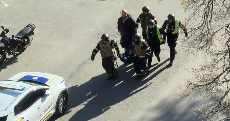 Киевте белгісіз біреу атыс шығарды: 6 адам қаза тапты, 14 адам жарақат алды