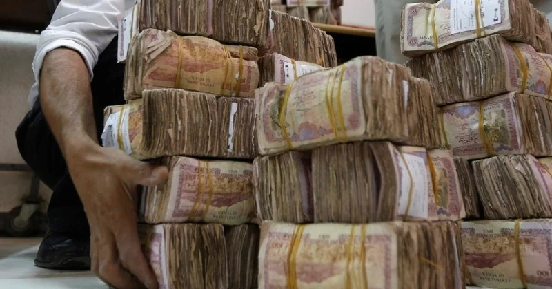 Йеменде валюта бағамының тұрақтылығына қарамастан қолма қол ақша қат болып отыр