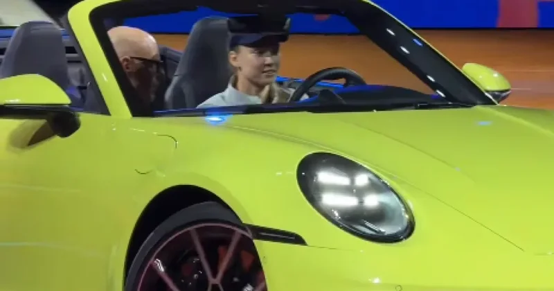 Рыбакина во второй раз в карьере выиграла турнир в Германии и забрала Porshe