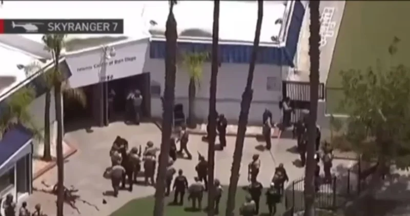 АҚШ тағы мешітте атыс болып, бес адам көз жұмды