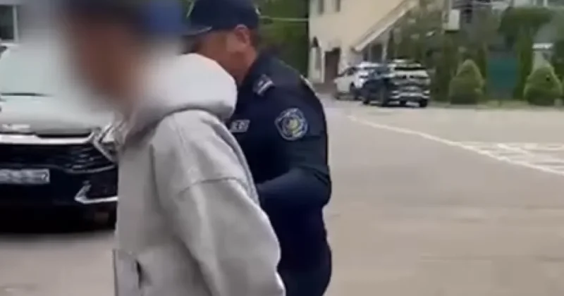 Рэпера привлекли к ответственности после скандального видео из клуба в Алматы