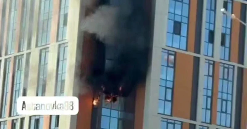 Еще один пожар в Астане: загорелась квартира в 16 этажном доме (видео)