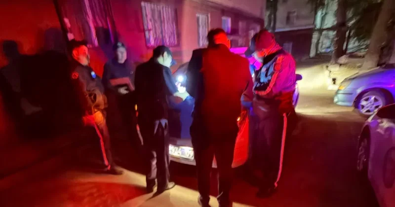 В Караганде подросток с ножом напал на ребенка