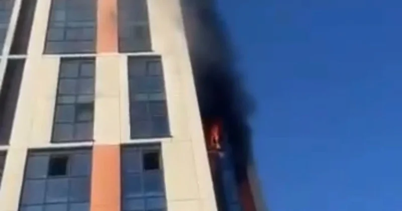 В 16 этажном ЖК Астаны загорелась квартира