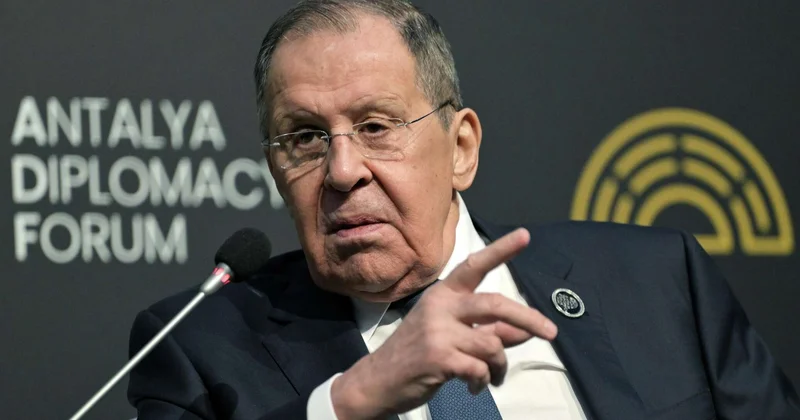 Ресей Украинадағы жағдайды реттеу бойынша АҚШ пен диалогқа дайын Лавров
