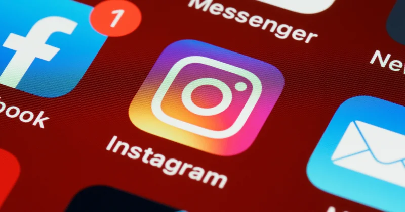 Instagram мен Facebook желілерінде жаппай ақау тіркелді
