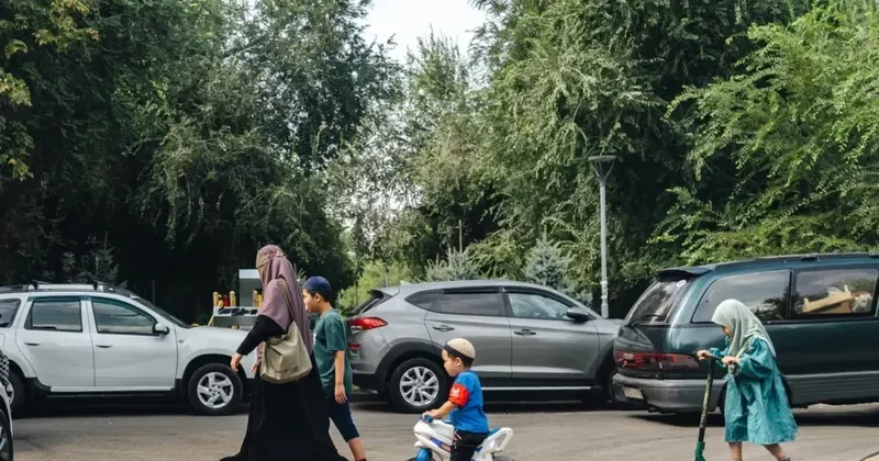 Новые запреты в Таджикистане: власти взялись за хиджабы и бороды