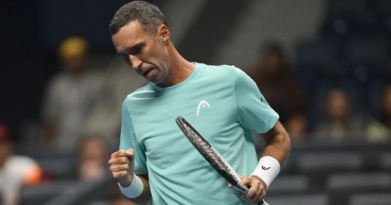 Михаил Кукушкин с победы стартовал на прощальном Almaty Open