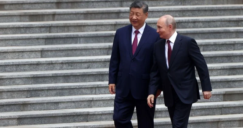 СМИ: в Кремле допустили встречу Путина, Трампа и Си Цзиньпина по конфликту в Украине
