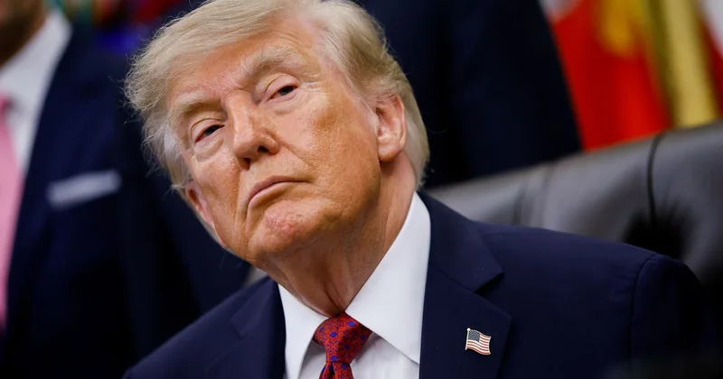 Ему все равно : Трамп заявил, что Зеленский не хочет завершения конфликта в Украине