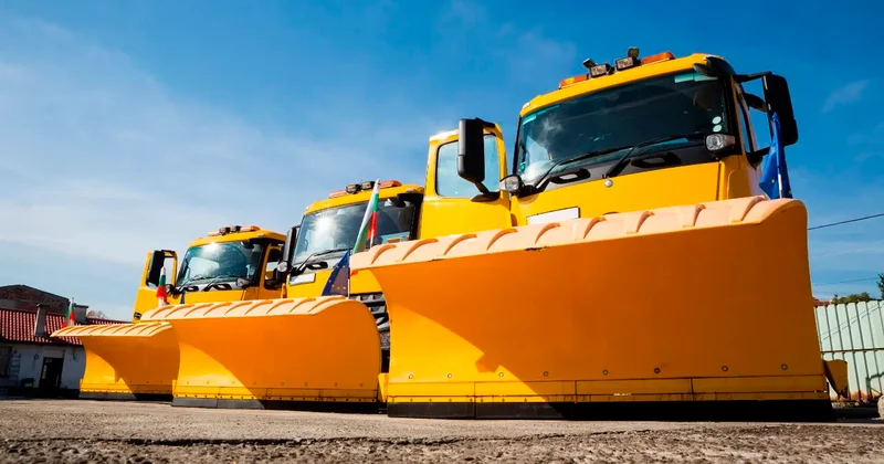 "Это будет катастрофой". Отменить запрет на движение самосвалов по дорогам общего пользования предложил депутат