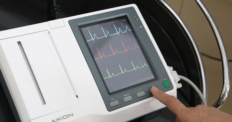 Алматинские хирурги спасли пациента с разрывом аорты