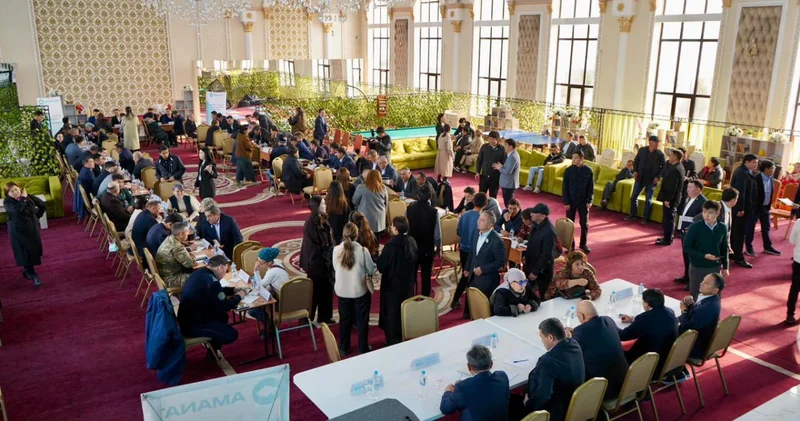 AMANAT партиясының көшпелі қоғамдық қабылдауы: Арыстағы өзекті мәселелер тыңдалып, шешу жолы қаралды