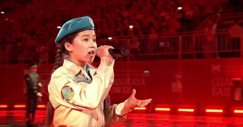 Жасмина Түзелова ресейлік Голос. Дети шоуының финалына өтті