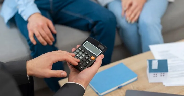 24 қарашадан бастап қарызын кешіктіргендерге несие алу қиындайды