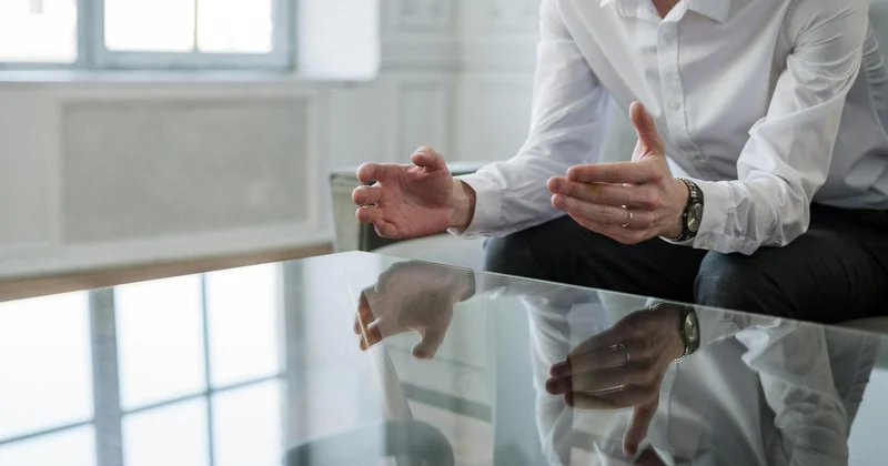 Мужчина представлялся психологом и насиловал женщин в Казани