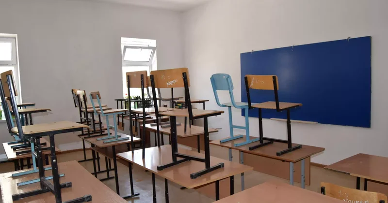 Қазақстанда 1,5 мыңға жуық сынып қашықтан оқуға көшірілді