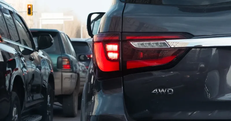 Полиция усилила контроль на дорогах Казахстана после ряда смертельных ДТП