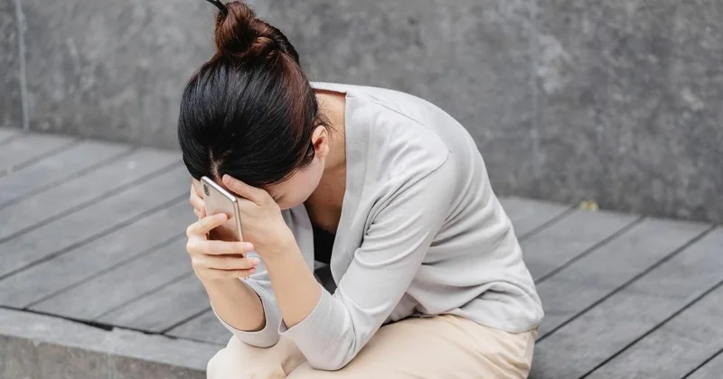 24 летняя акмолинка ответила на звонок и лишилась 6,6 млн тенге