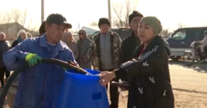 Посуду не можем помыть : в селе Алматинской области хотят объявить режим ЧС из за дефицита воды