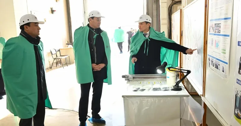 Аким Алматы ознакомился с работой ключевого ядерного института страны